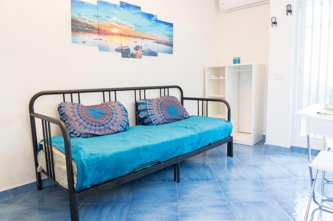 Casa Lego Small Room With Terrace 那不勒斯 外观 照片